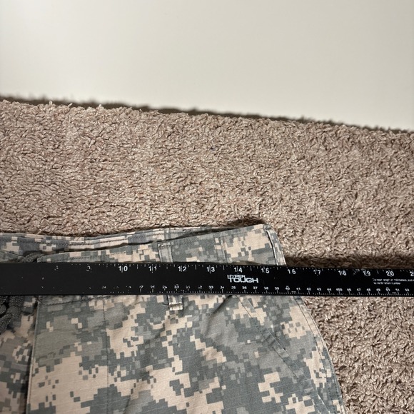 Vintage US Army Combat Uniform Pants Digital Camo Cargo Men's 32x31 Button Fly - Picture 5 of 8